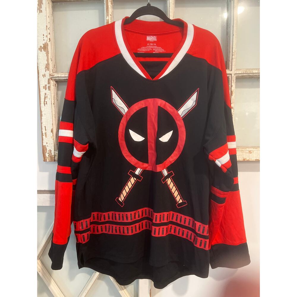 Officially licensed Marvel Deadpool logo hockey jersey size XL
